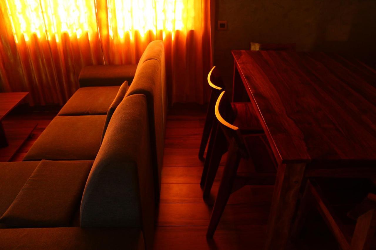 Penthouse 2Bhk With Bathtub And Terrace Pondicherry Exterior foto