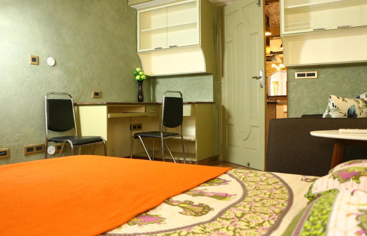 Penthouse 2Bhk With Bathtub And Terrace Pondicherry Exterior foto
